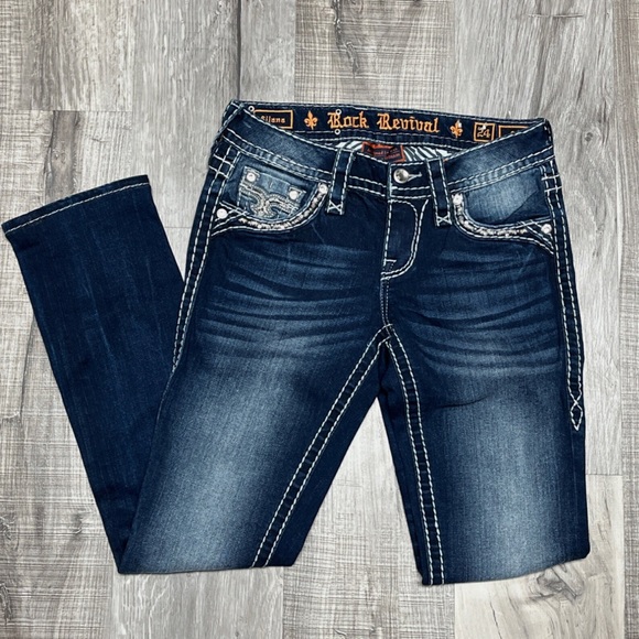 LOWRISE/ boot cut JEANS, SIZE 24w! - Picture 3 of 6